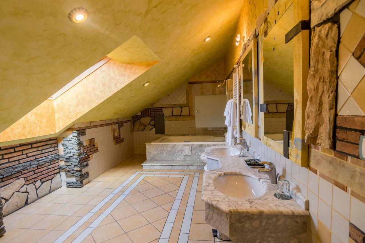 Hotel Spa Villa Pasiega Оснайо Экстерьер фото